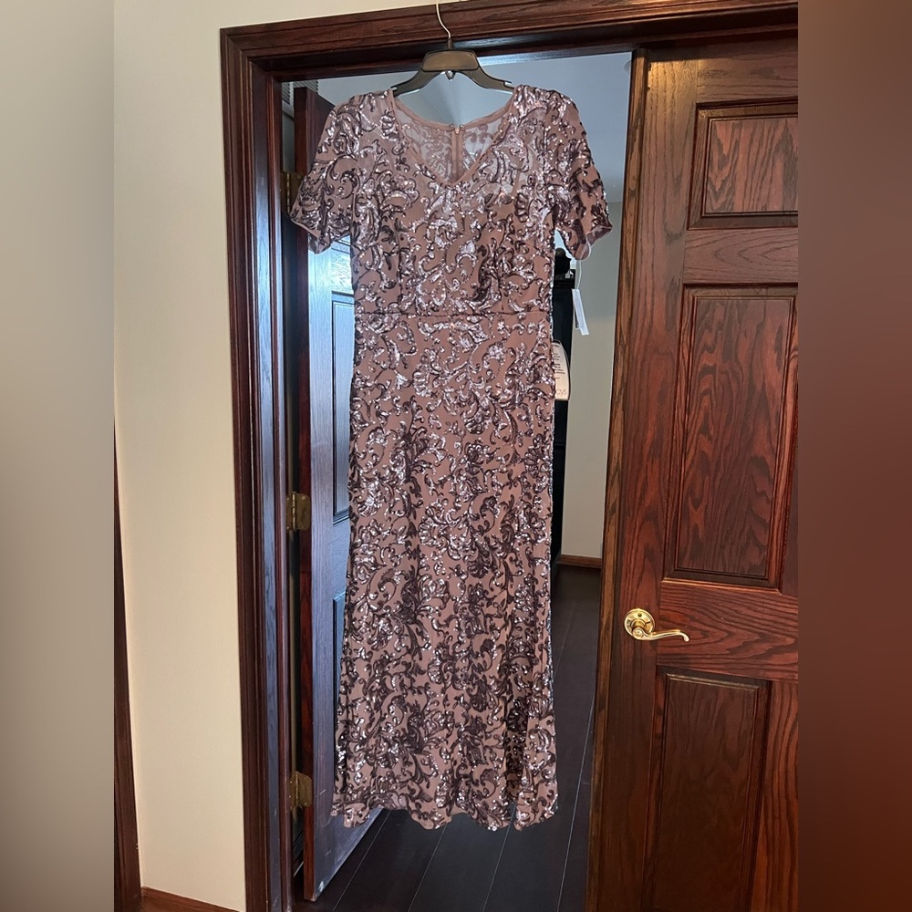 COPY - Elegant Lace Evening Dress